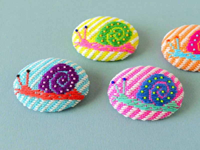 Kogin Insect Brooches by Hine Mizushima (reblog)