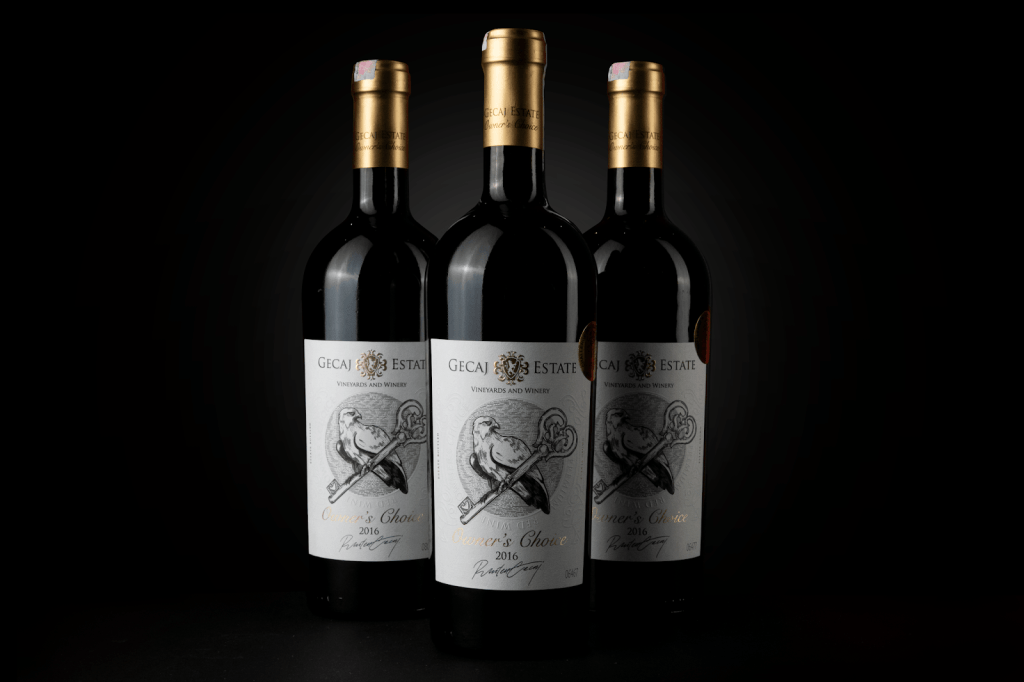 Gecaj Estate wine packaging