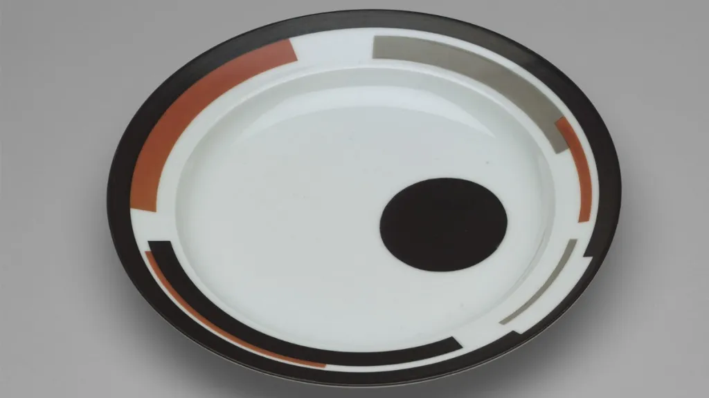 Nikolai Mikhailovich Suetin, Russian artist, ceramicist and designer