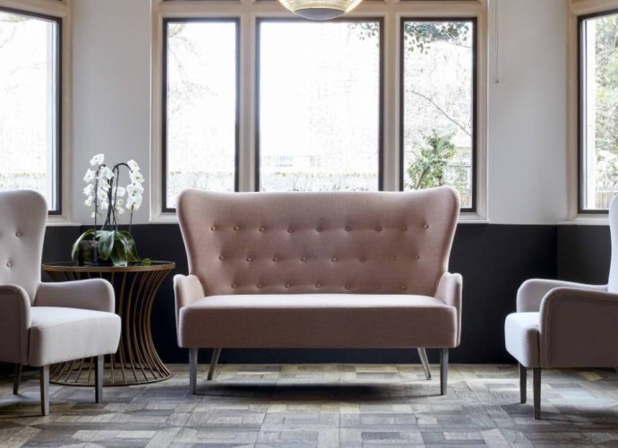 DA Chair and Sofa Featured Image