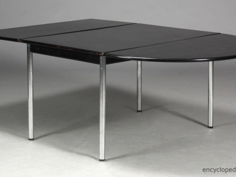 Leif Erik Rasmussen (b.1942) Danish Furniture Designer