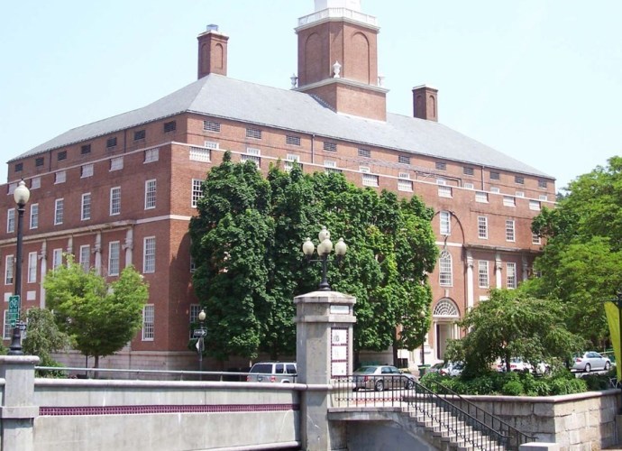 Administration building Rhode Island School of Design - featured image