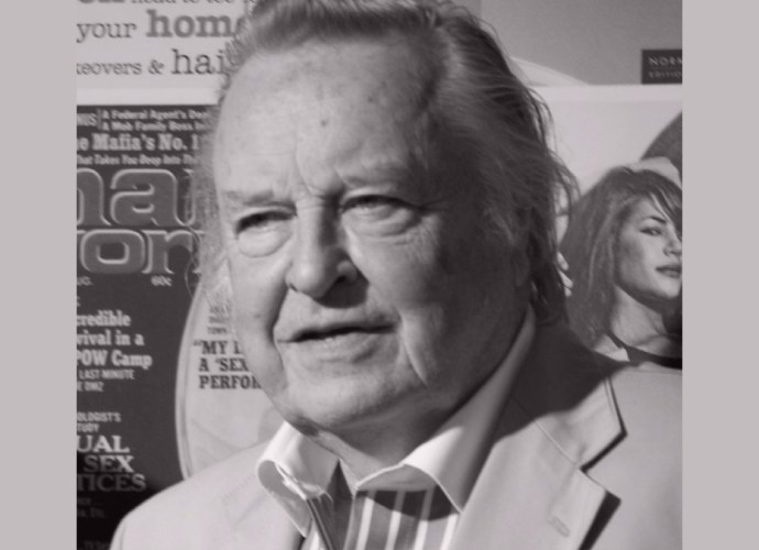 Eero Aarnio grayscale