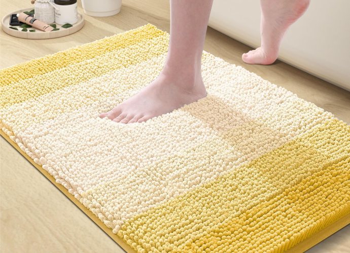 OLANLY Bathroom Rug, Extra Soft Chenille Thick Absorbent Shaggy Mat