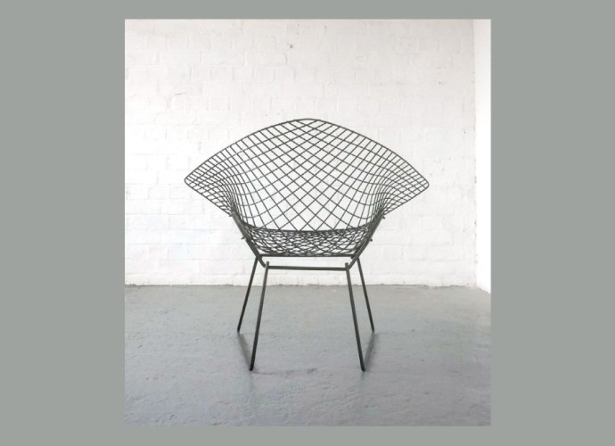 No. 22 Diamond Chair by Harry Bertoia