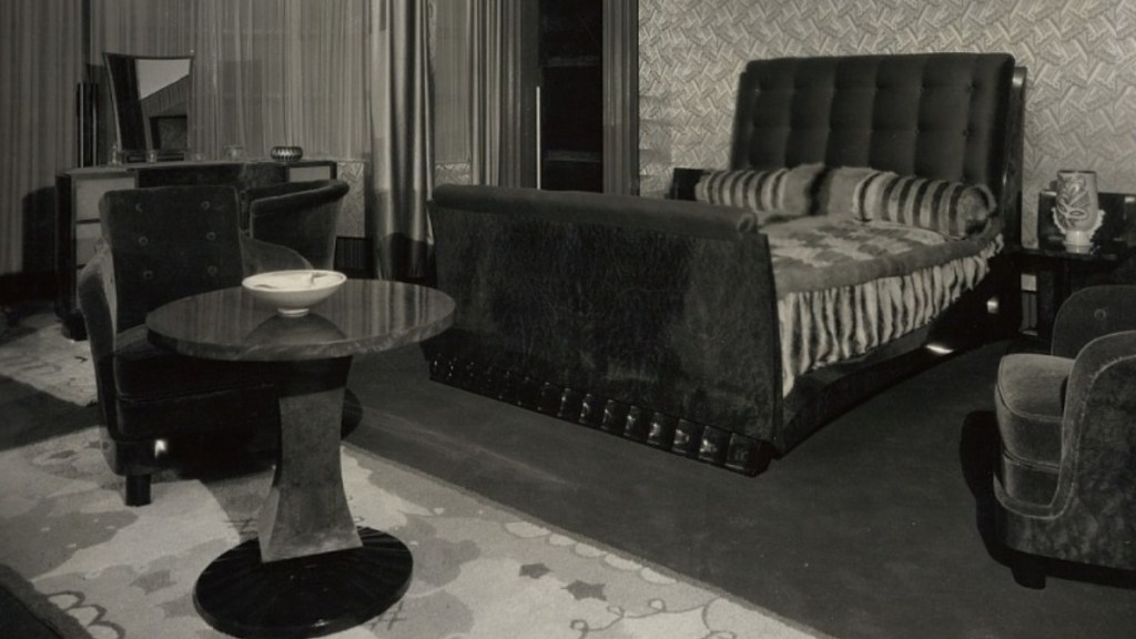 Bedroom. Paris, circa 1927. Maurice Matet, designer