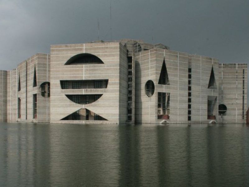 Concrete Giants: 20 Global Masterpieces of Brutalism