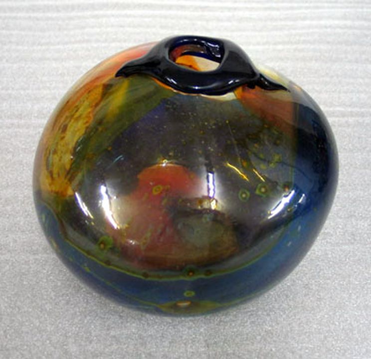 Vase made by Sam Herman and Pauline Solven, England