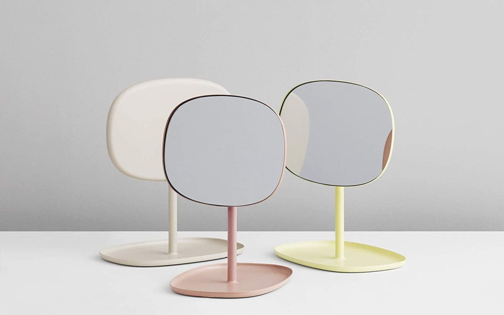 Flip Tabletop Vanity Mirror Normann Copenhagen, Pink
