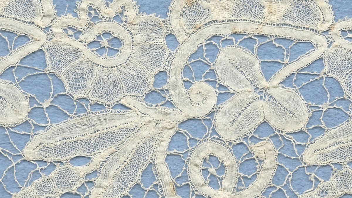 Honiton Lace the Beauty of Complex Patterns