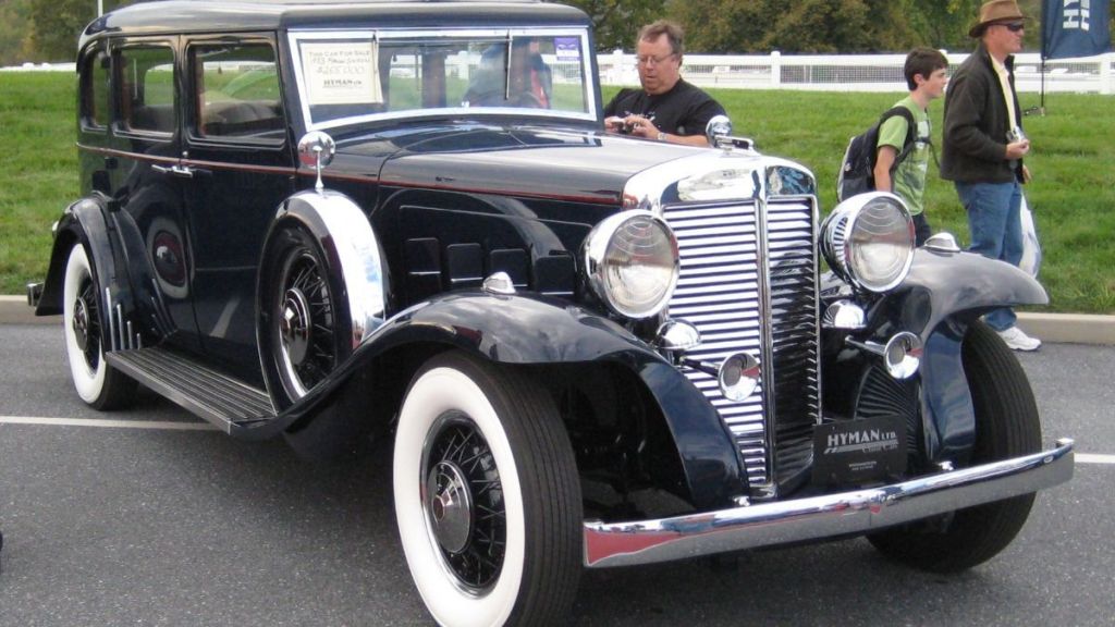 1933 Marmon 16 