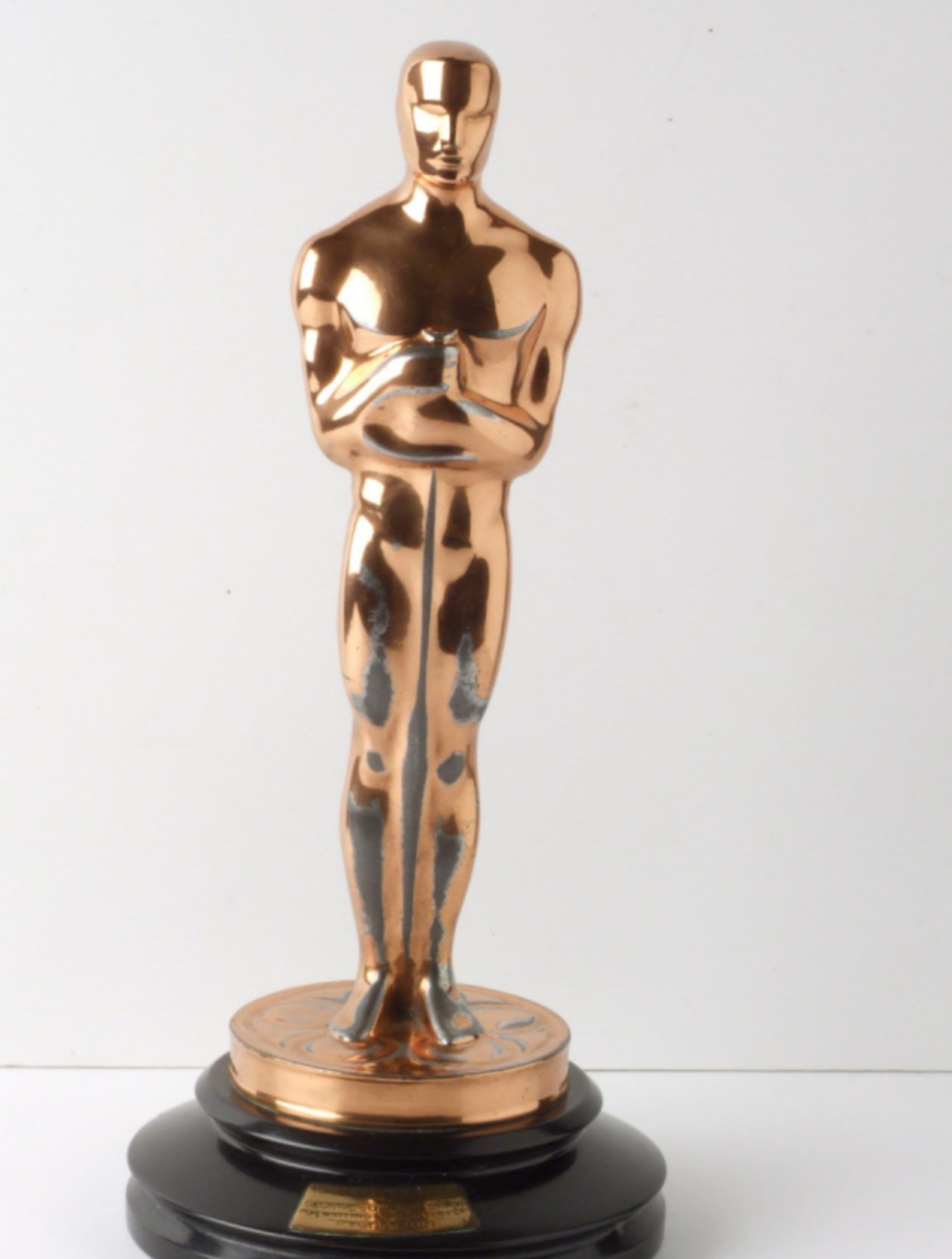 Academy Award of Merit (Oscar statuette) | National Trust Collections