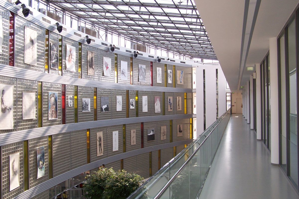 Eva Jiricna: Architectural Innovations and Collaborations