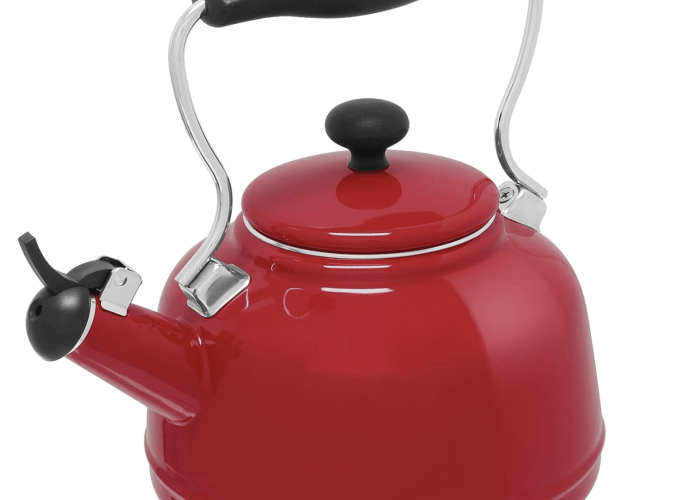 Chantal Tea Kettle, Vintage Series, Enamel on Steel, Whistling (Chili Red)