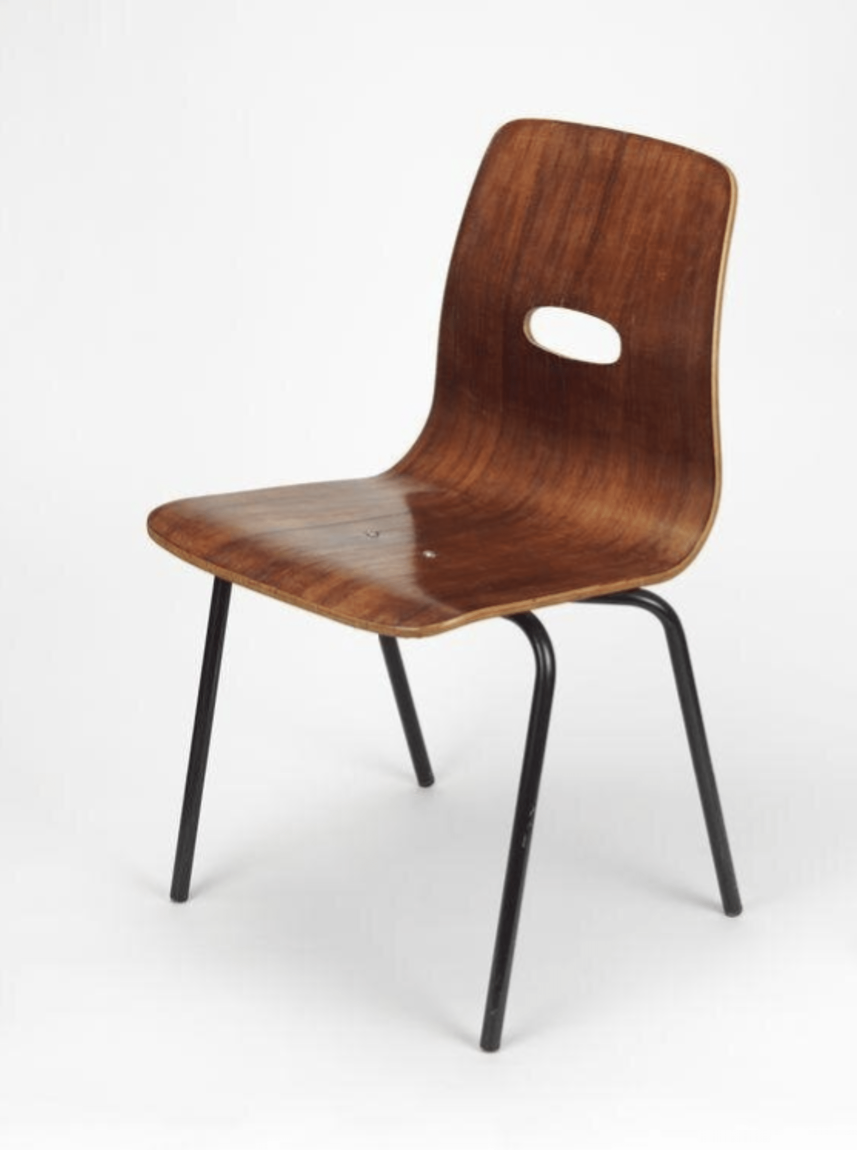 The Q Stak Chair: A Testament to Modernism and Practical Design
