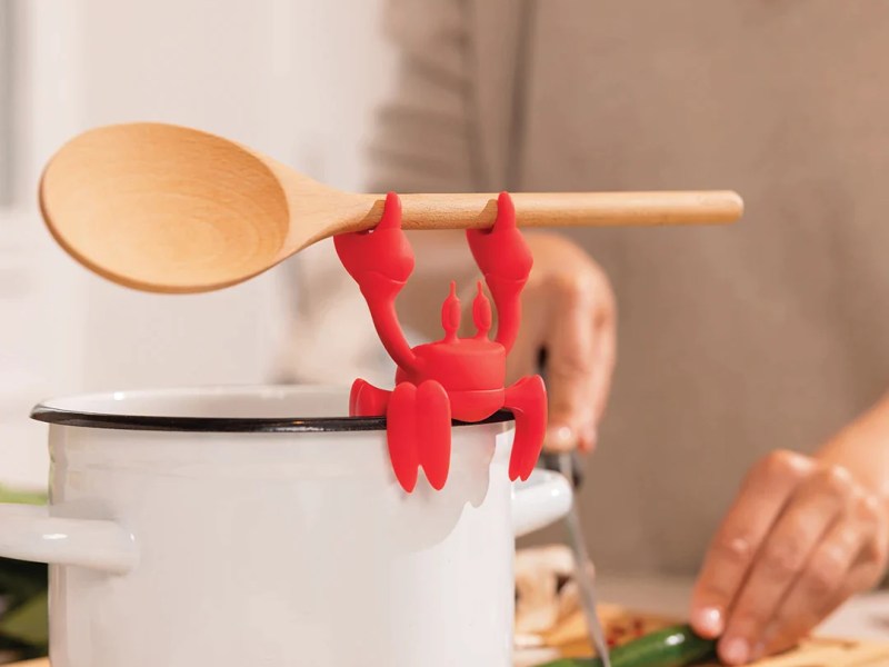 Elevating Your Kitchen Experience with OTOTO’s Red the Crab Silicone Utensil Rest