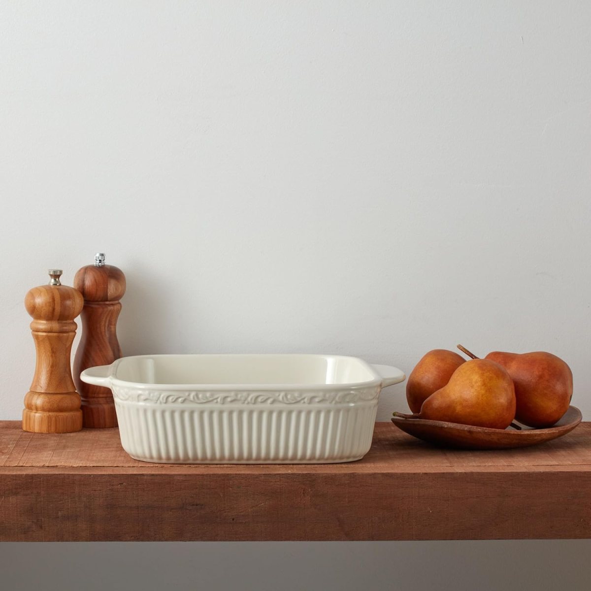 Italian Countryside Square Casserole: A Symphony of Design and Functionality