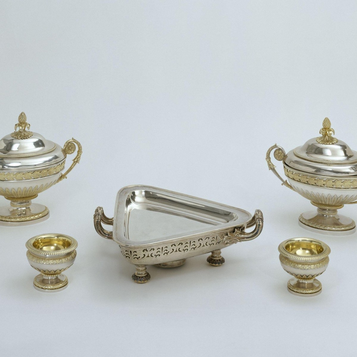 Garrard: A Historical Overview of British Luxury and Craftsmanship