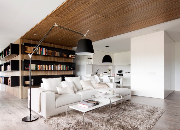 Tolomeo Mega Floor Lamp