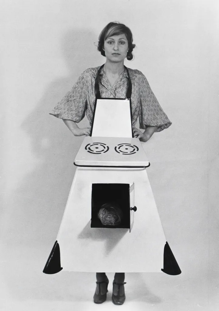 Oven Dress by Birgit Jurgenssen