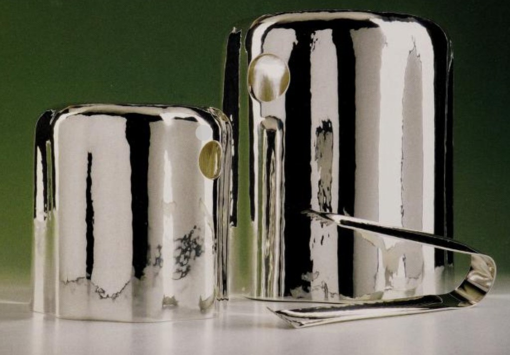 Champagne bucket designed by Giotto Stoppino, 1983