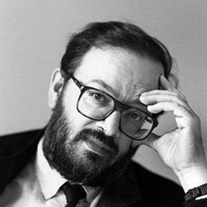 Black-and-white portrait of Piero De Martini, Italian architect and furniture designer known for his work with Cassina and the La Barca modular furniture programm